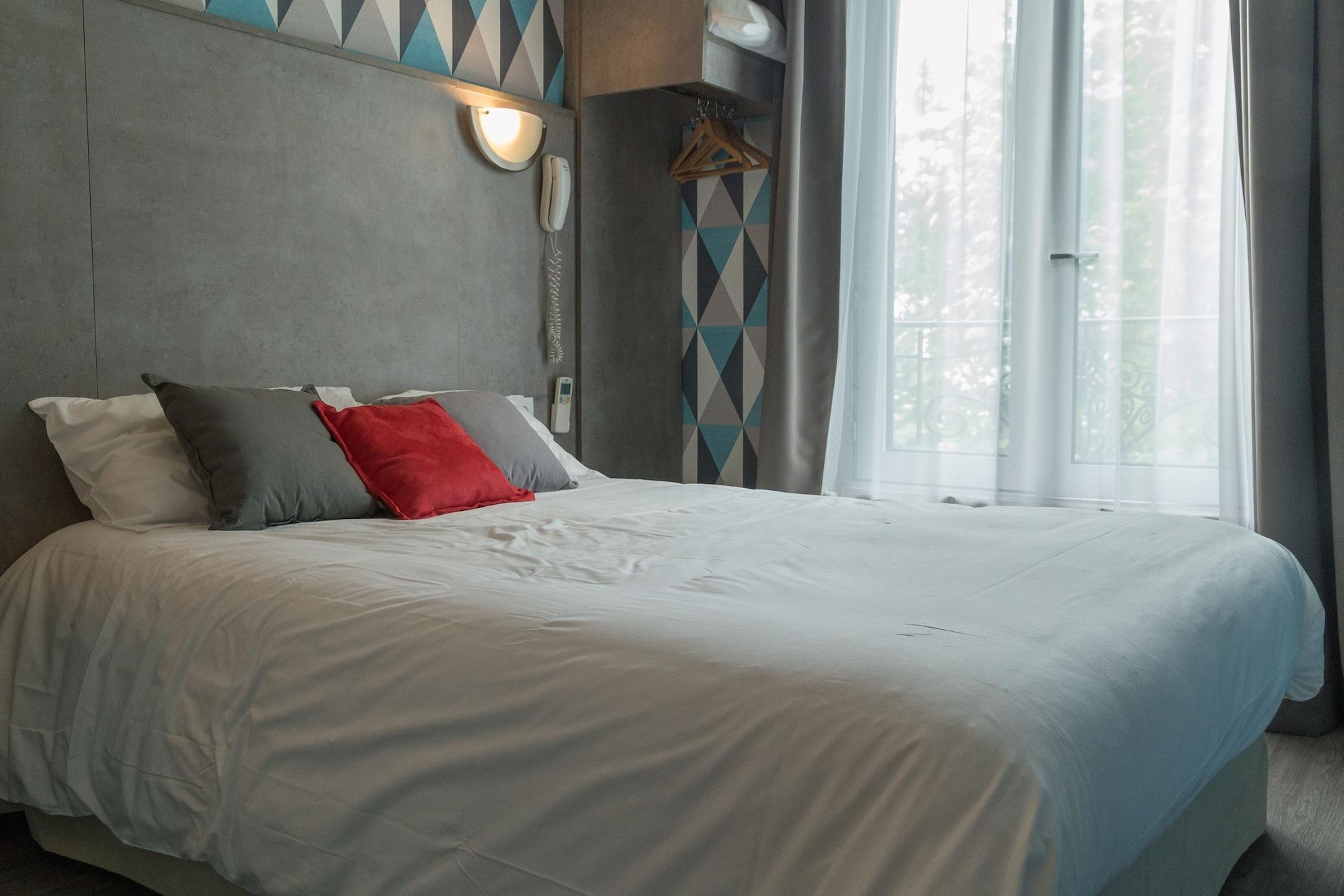 Panam Hotel Paris Gambetta- Place Gambetta-Mairie Du 20 Emme Экстерьер фото