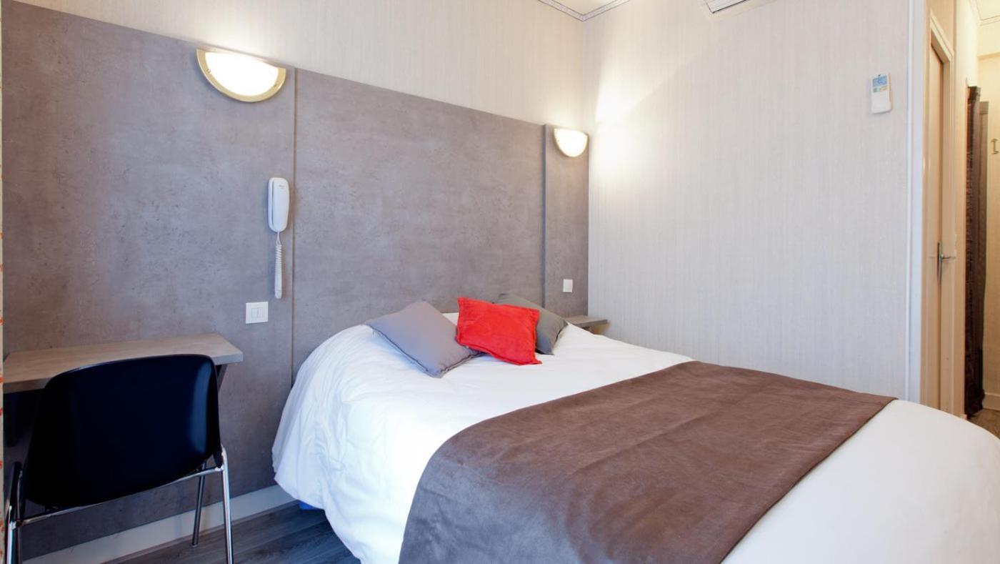 Panam Hotel Paris Gambetta- Place Gambetta-Mairie Du 20 Emme Экстерьер фото