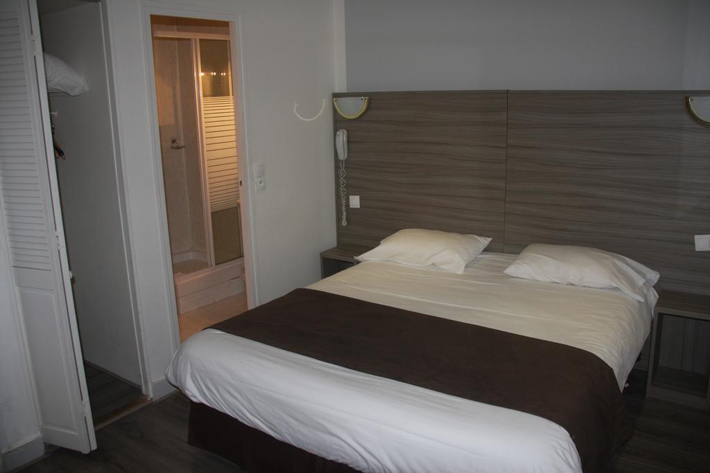 Panam Hotel Paris Gambetta- Place Gambetta-Mairie Du 20 Emme Экстерьер фото