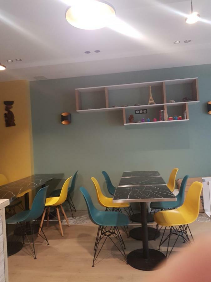 Panam Hotel Paris Gambetta- Place Gambetta-Mairie Du 20 Emme Экстерьер фото