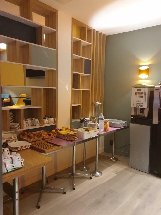 Panam Hotel Paris Gambetta- Place Gambetta-Mairie Du 20 Emme Экстерьер фото